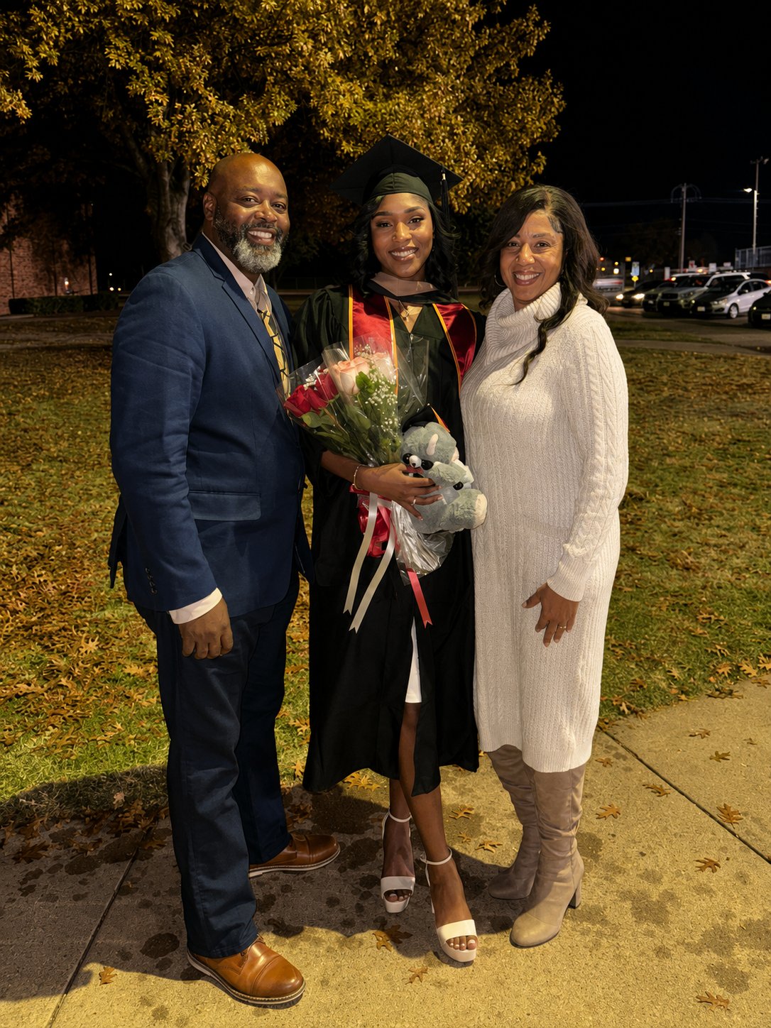 Aaliyah Burras family at graduation